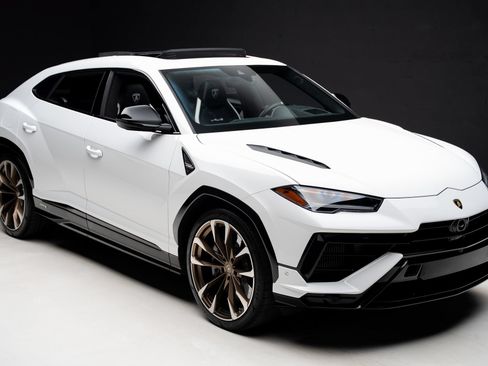 Used 2024 Lamborghini Urus S AWD/4WD image 40