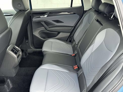 New 2026 Volkswagen Tiguan SE AWD/4WD image 13