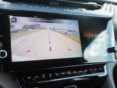 New 2026 Jeep Grand Cherokee Altitude AWD/4WD image 24