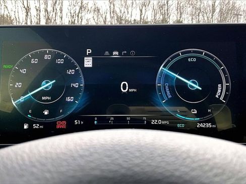 Used 2025 Kia Sportage SX Prestige image 13