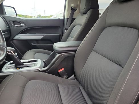 Used 2022 Chevrolet Colorado LT image 19