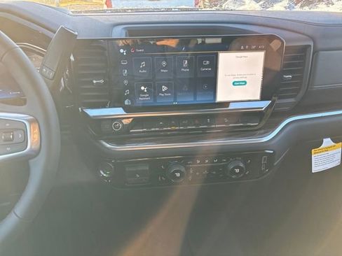 New 2026 Chevrolet Silverado 1500 LT image 18