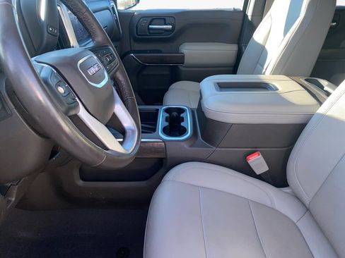 Used 2022 GMC Sierra 1500 SLT w/ SLT Premium Plus Package image 11