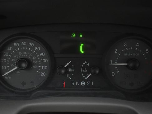 Used 2010 Mercury Grand Marquis LS image 27