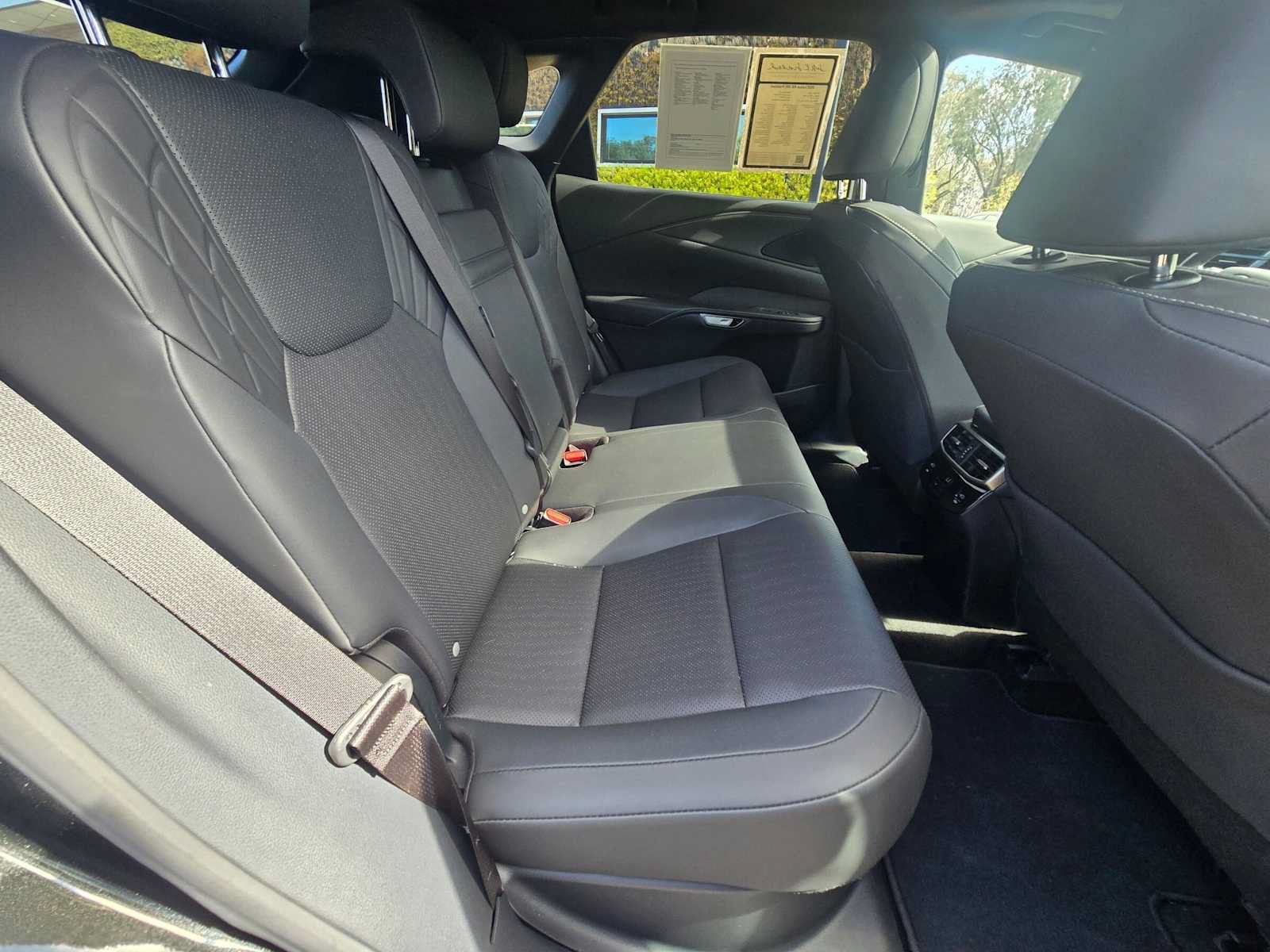 Used 2025 Lexus RX 350 Premium FWD image 12