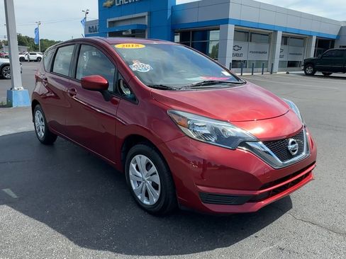 Used 2018 Nissan Versa Note S FWD image 2