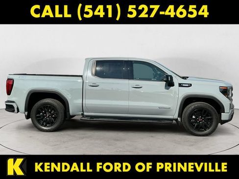 Used 2024 GMC Sierra 1500 Elevation w/ Elevation Premium Package AWD/4WD image 4
