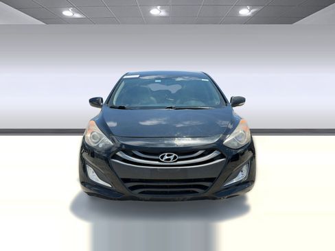 Used 2013 Hyundai Elantra GT w/ Tech Pkg FWD image 5