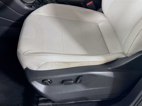 Used 2019 Volkswagen Tiguan SEL FWD image 23