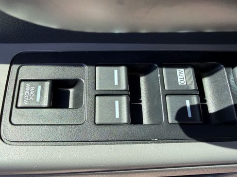 Used 2011 Honda Ridgeline RTL image 8