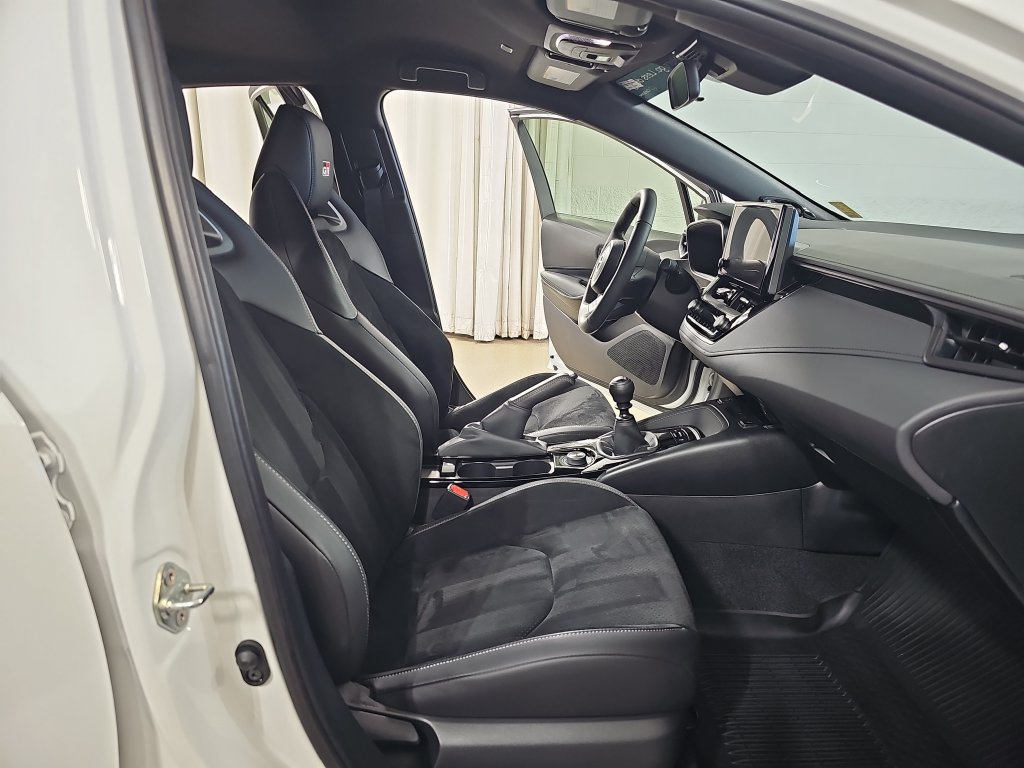 Used 2025 Toyota Corolla GR AWD/4WD image 13