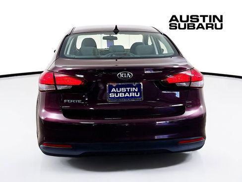 Used 2017 Kia Forte LX w/ LX Popular Package image 6