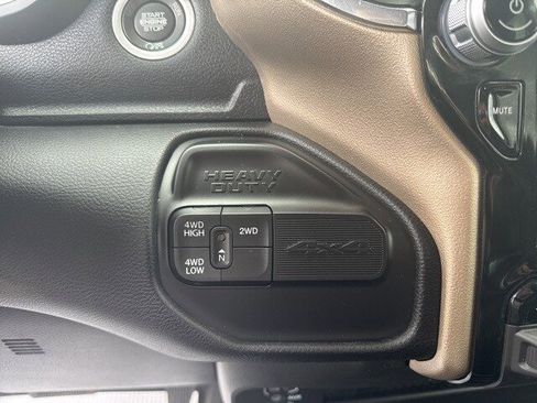 Used 2024 RAM 2500 Laramie image 13