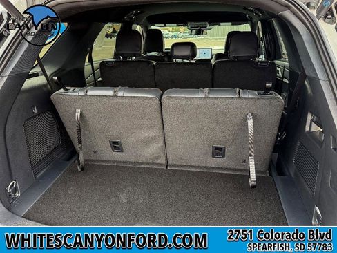 New 2026 Ford Explorer ST-Line w/ ST-Line Street Pack image 8