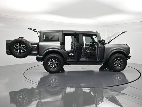 Used 2022 Ford Bronco Badlands AWD/4WD image 46