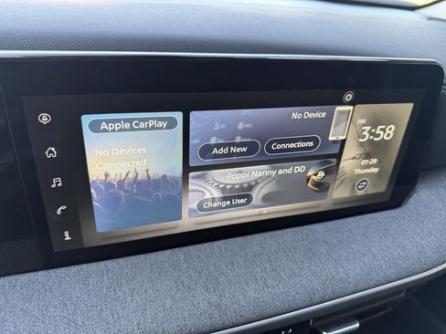 Certified 2025 Nissan Kicks SV image 13