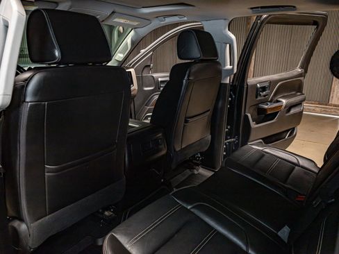 Used 2018 GMC Sierra 2500 Denali w/ Duramax Plus Package image 21