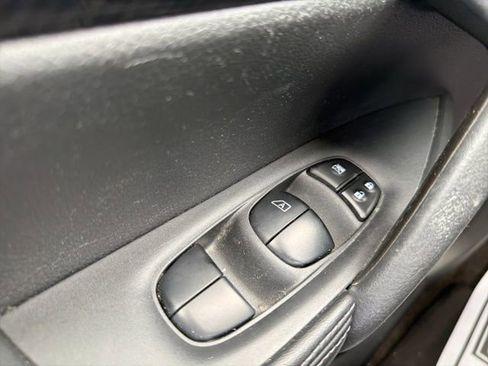 Used 2018 Nissan Rogue SL image 20