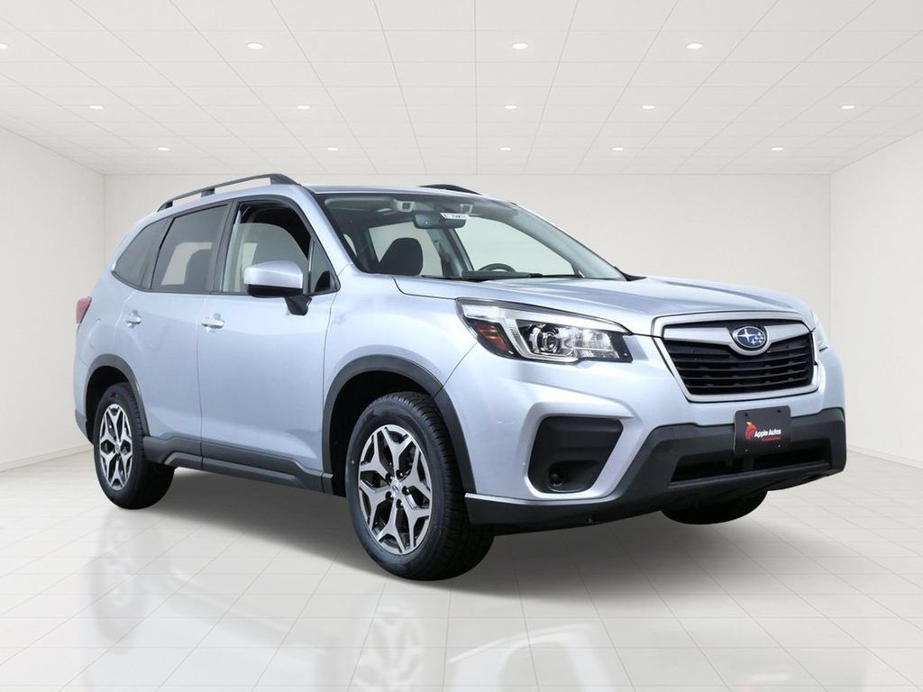 Used 2020 Subaru Forester Premium AWD/4WD image 1