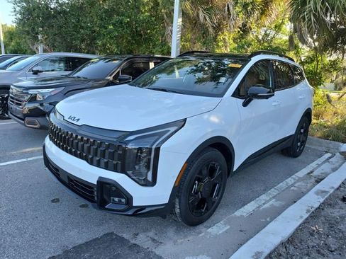 Certified 2026 Kia Sportage X-Line w/ X-Line Technology Package AWD/4WD image 3