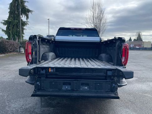 Used 2023 GMC Sierra 3500 Denali w/ Denali Black Diamond Edition image 4