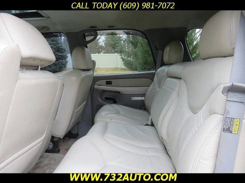 Used 2002 GMC Yukon SLT image 9