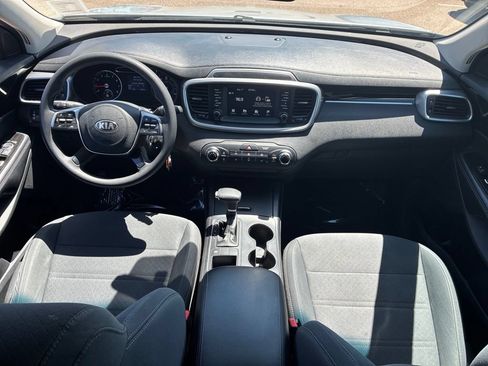 Used 2020 Kia Sorento L FWD image 14