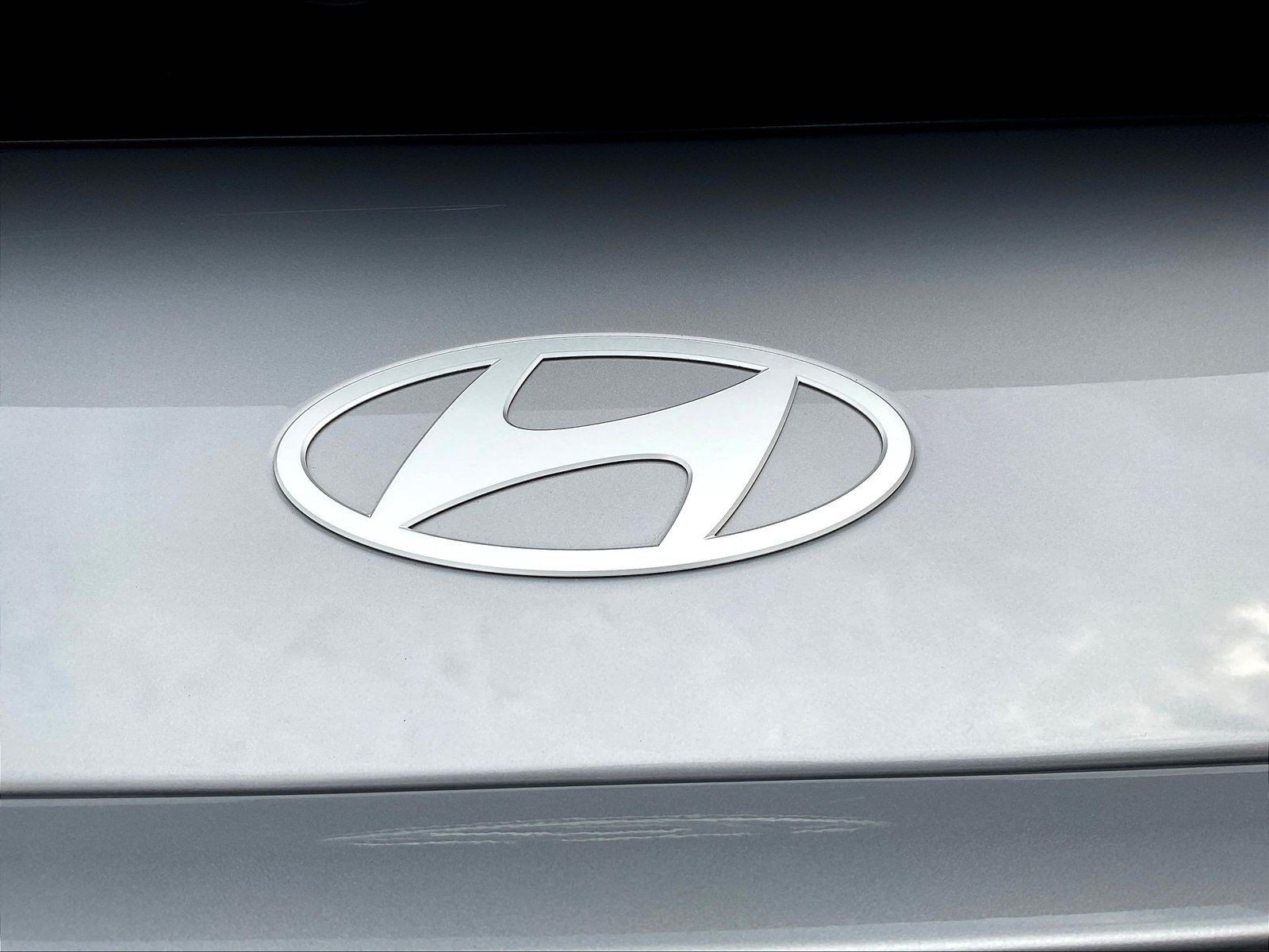 Used 2024 Hyundai Ioniq 6 SEL AWD/4WD image 24