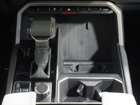 New 2026 Toyota Tundra Limited AWD/4WD image 31
