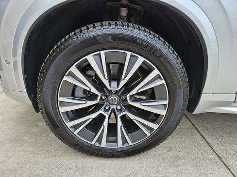 Used 2021 Volvo XC90 T8 Inscription Expression w/ Advanced Package AWD/4WD image 9