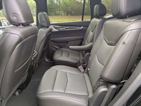 Certified 2025 Cadillac XT6 Sport AWD/4WD image 13