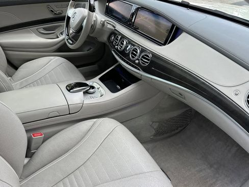 Used 2015 Mercedes-Benz S 550 Sedan image 16