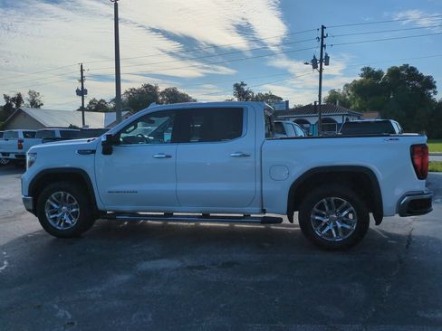 Used 2022 GMC Sierra 1500 SLT w/ SLT Premium Plus Package AWD/4WD image 7