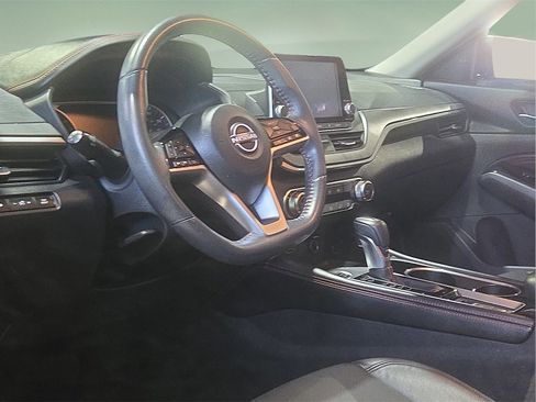 Used 2023 Nissan Altima 2.5 SR image 16