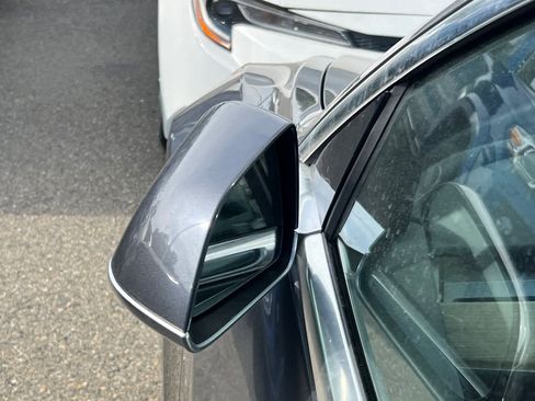 Used 2019 Tesla Model 3 Standard Range image 8