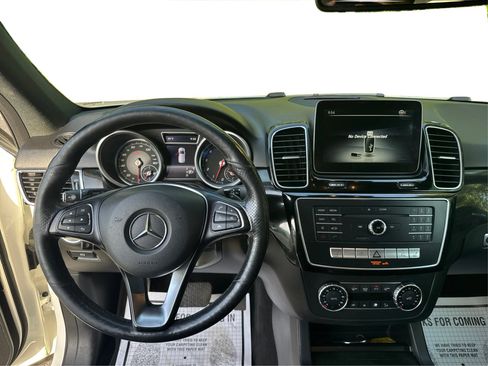 Used 2017 Mercedes-Benz GLE 350 4MATIC image 27