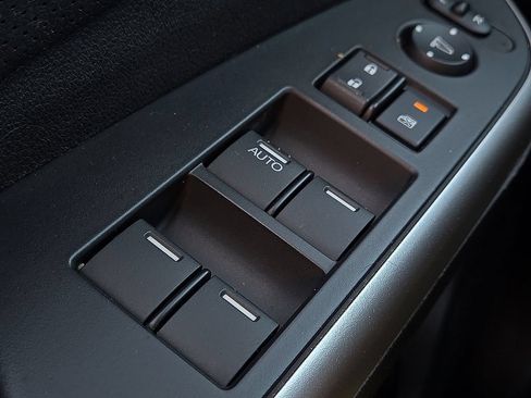 Used 2015 Honda CR-V EX-L image 17