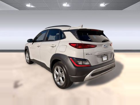 Used 2023 Hyundai Kona SEL image 3