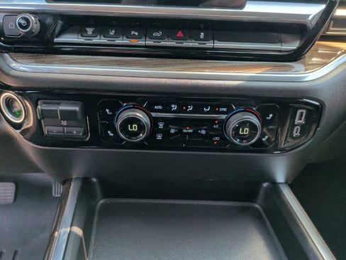 Used 2024 Chevrolet Silverado 2500 LT w/ Texas Edition AWD/4WD image 29