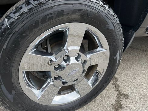 Used 2015 Chevrolet Silverado 2500 LTZ w/ Duramax Plus Package image 6