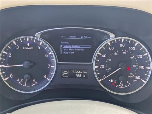 Used 2016 INFINITI QX60 AWD w/ Premium Package image 11