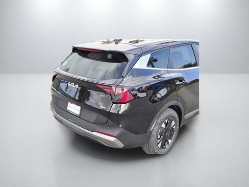 New 2026 Kia Sportage LX image 7