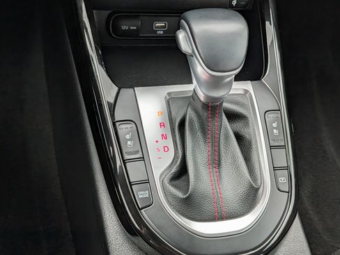 Certified 2022 Kia Forte GT w/ GT2 Package FWD image 24