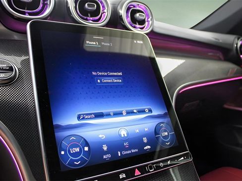 Used 2024 Mercedes-Benz CLE 300 4MATIC Coupe image 27