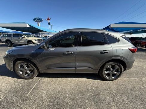 Used 2024 Ford Escape ST-Line image 7