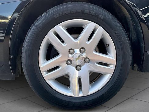 Used 2016 Chevrolet Impala LT image 12