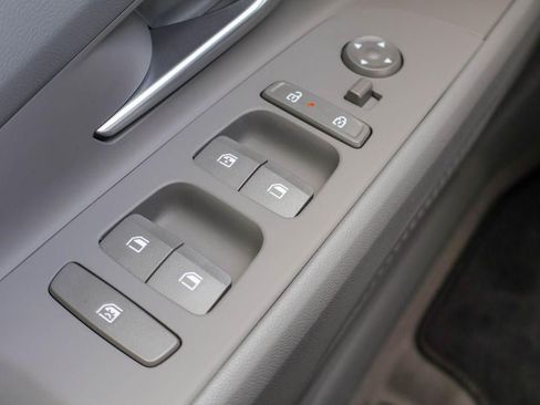 New 2026 Hyundai Elantra SEL Sport Premium FWD image 17