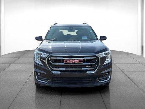 Used 2023 GMC Terrain AT4 w/ Infotainment Package II image 2
