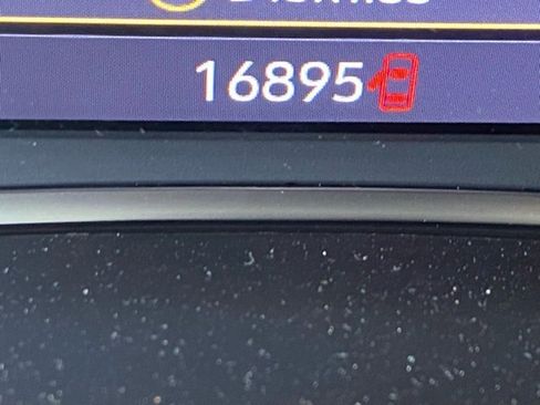 Used 2023 Chevrolet Blazer LT image 27