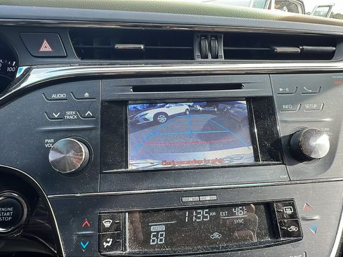 Used 2014 Toyota Avalon XLE image 33